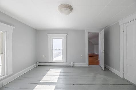 31 Dean Street Winterport ME 04496