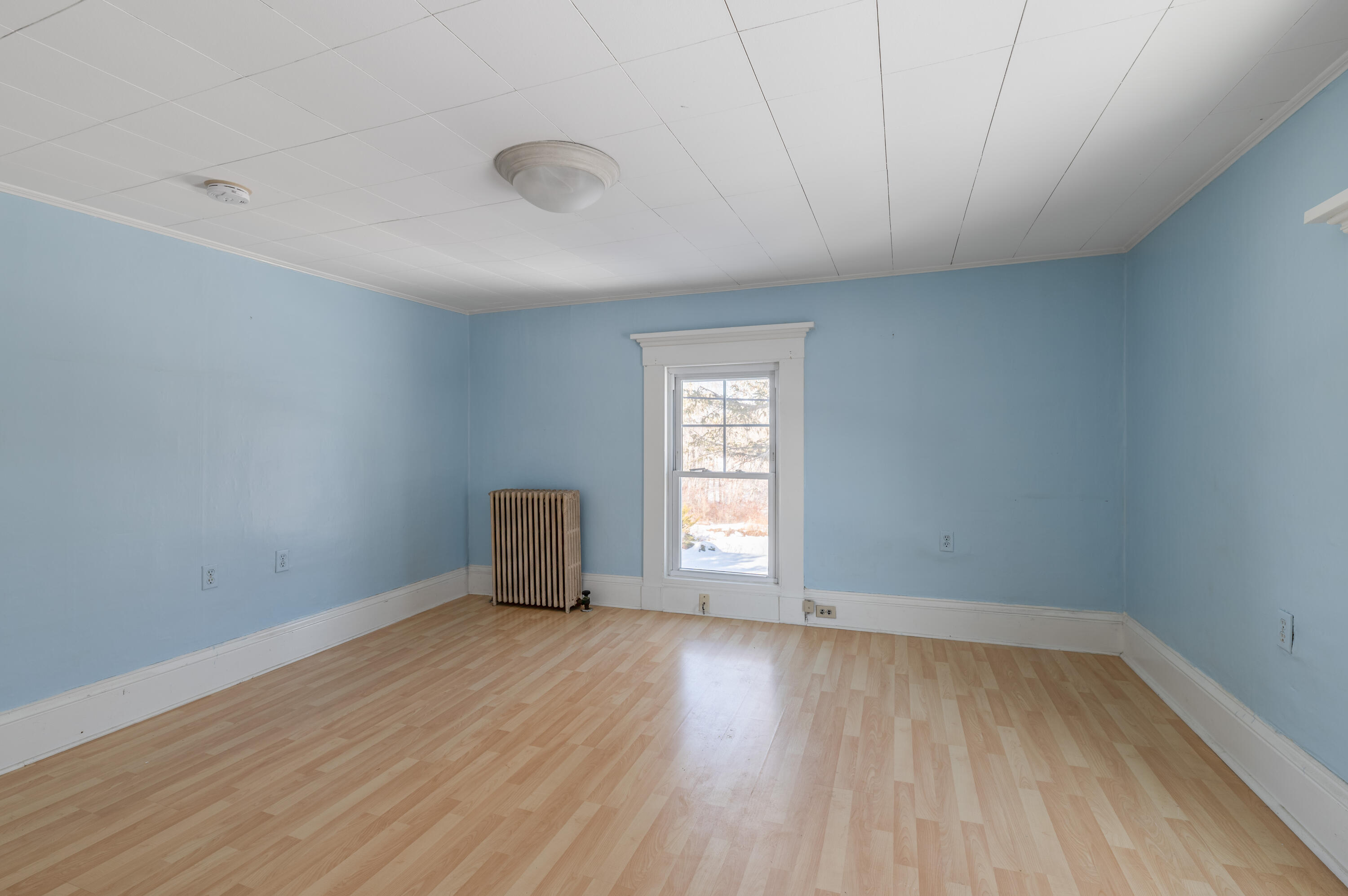 31 Dean Street Winterport ME 04496