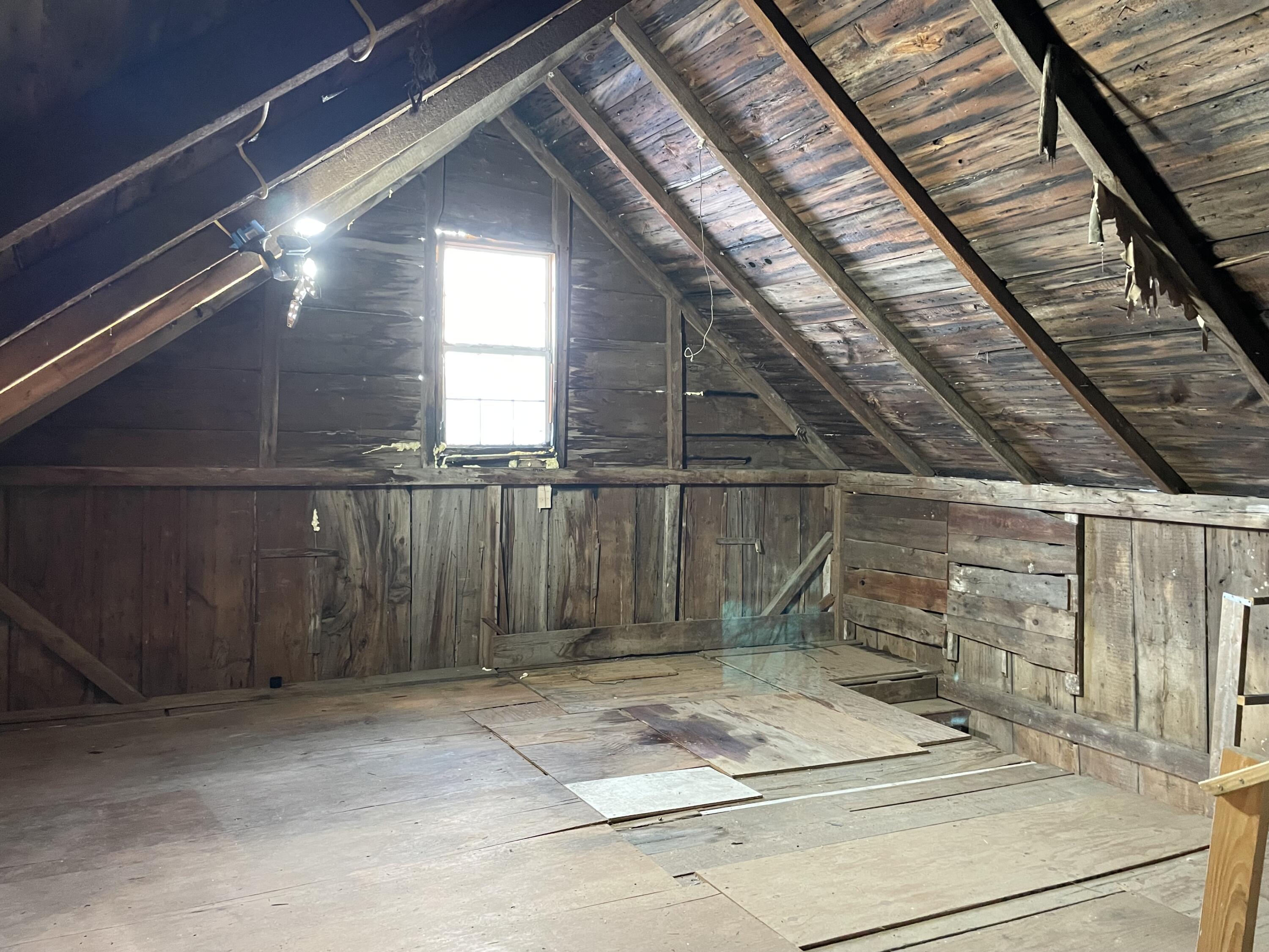 31 Dean Street Winterport ME 04496