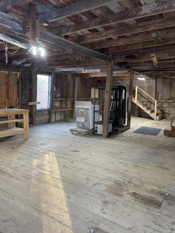 31 Dean Street Winterport ME 04496