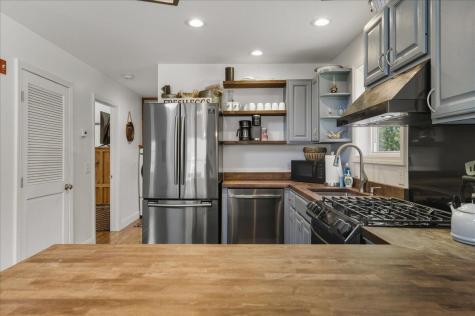 41 Kirby Island Road Liberty ME 04949