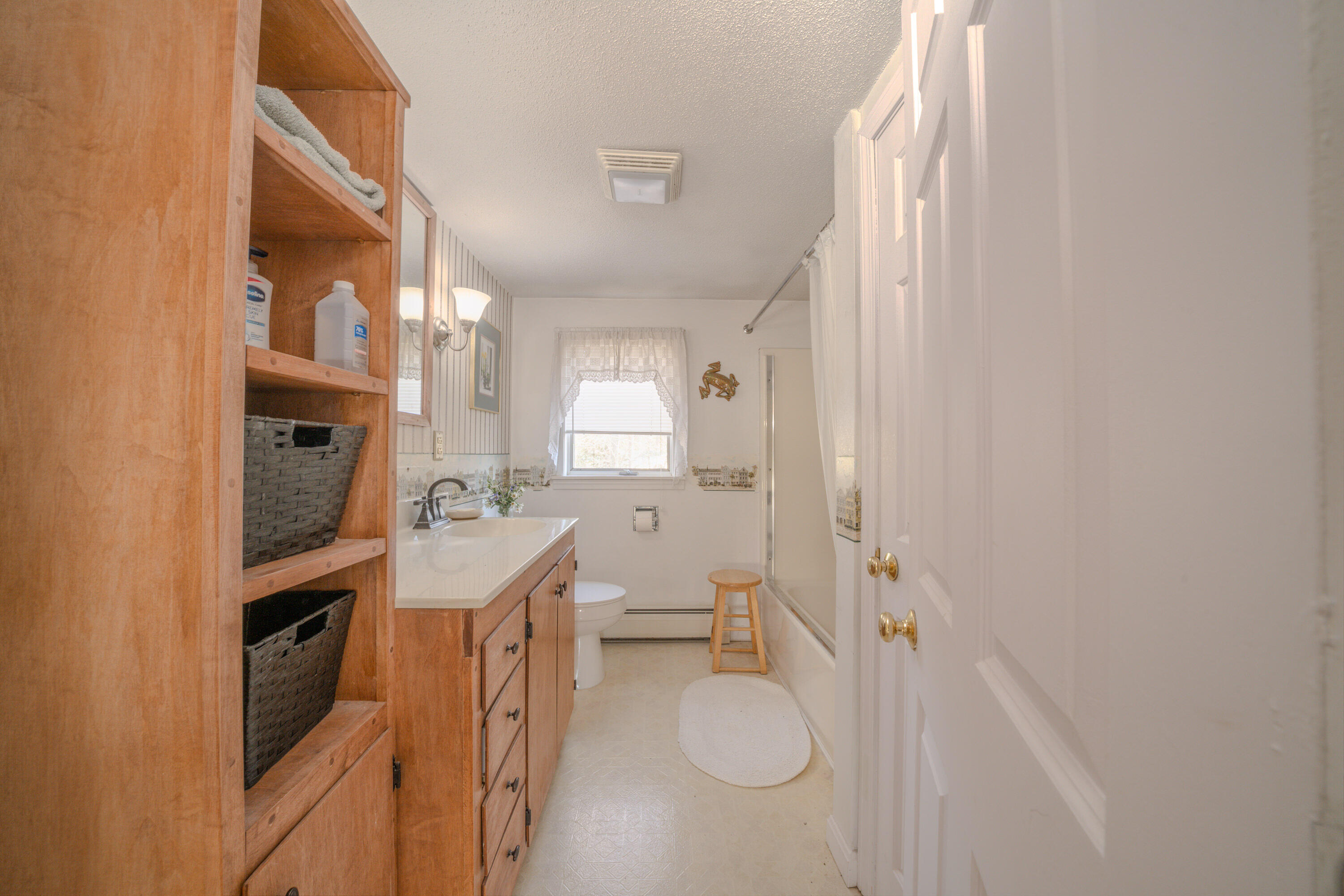 12 Country Lane South Thomaston ME 04858