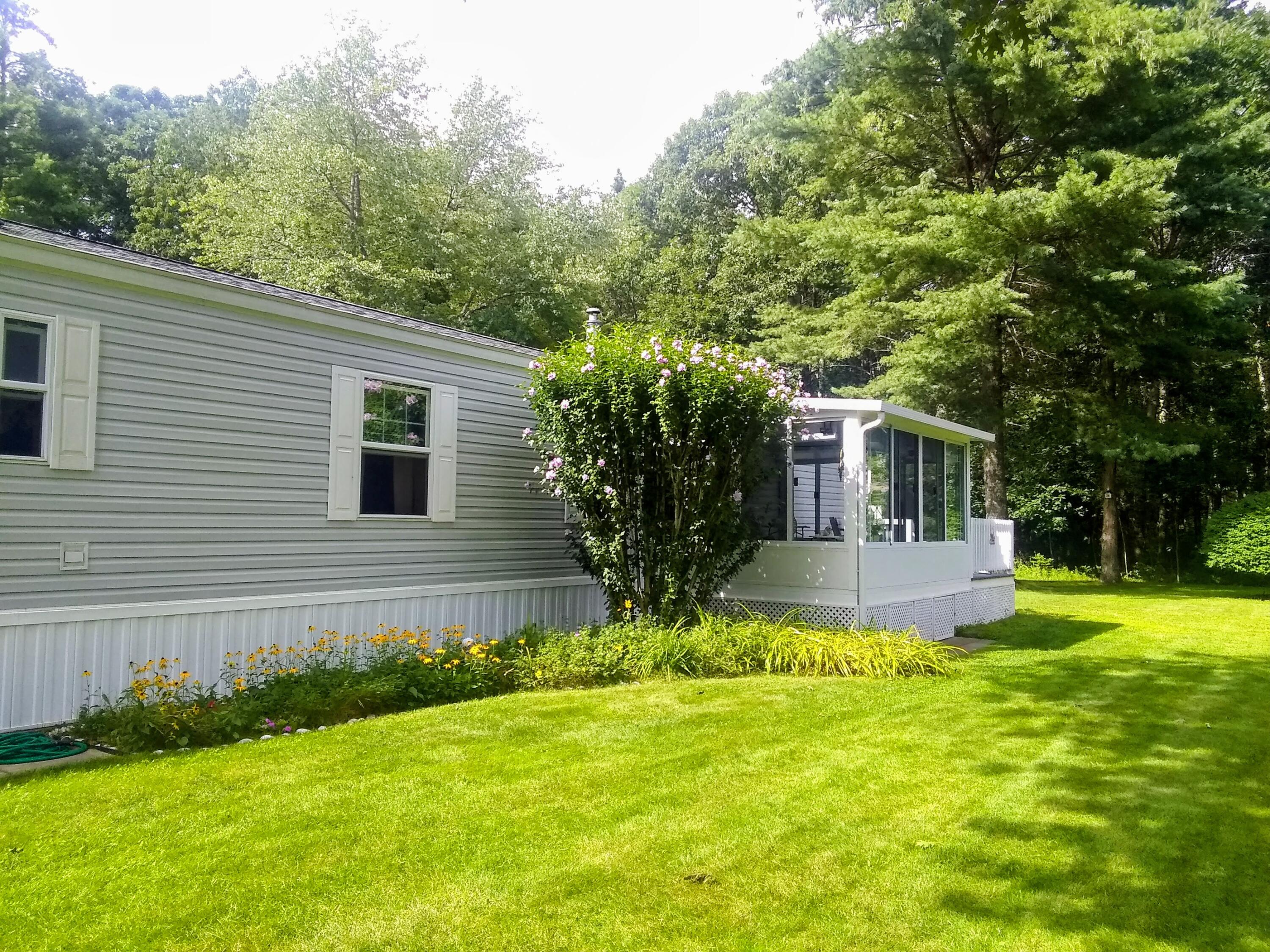 6 Sylvan Path Alfred ME 04002