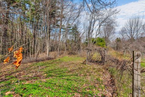 43 York Road Minot ME 04258