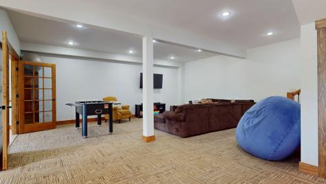 28 Blizzard Drive Newry ME 04261