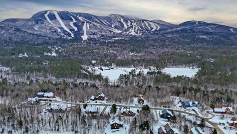 28 Blizzard Drive Newry ME 04261