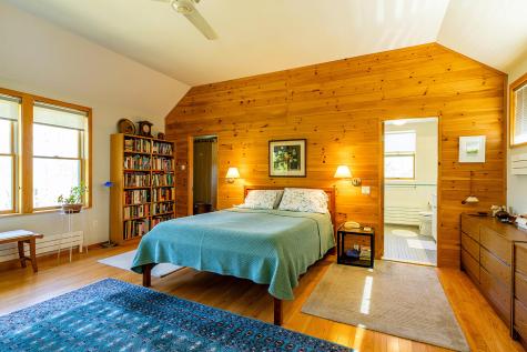 56 Raccoon Road Cushing ME 04563