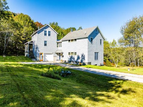 56 Raccoon Road Cushing ME 04563