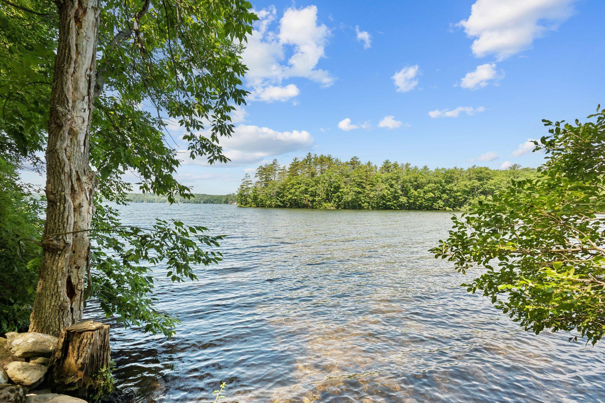 53 34th Fire Road China ME 04358