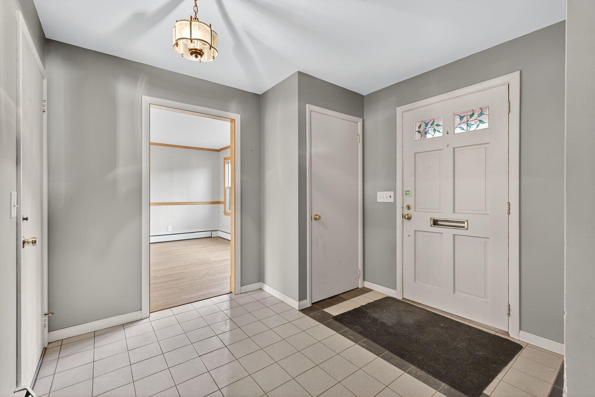 40 Robinson Gardens Lewiston ME 04240