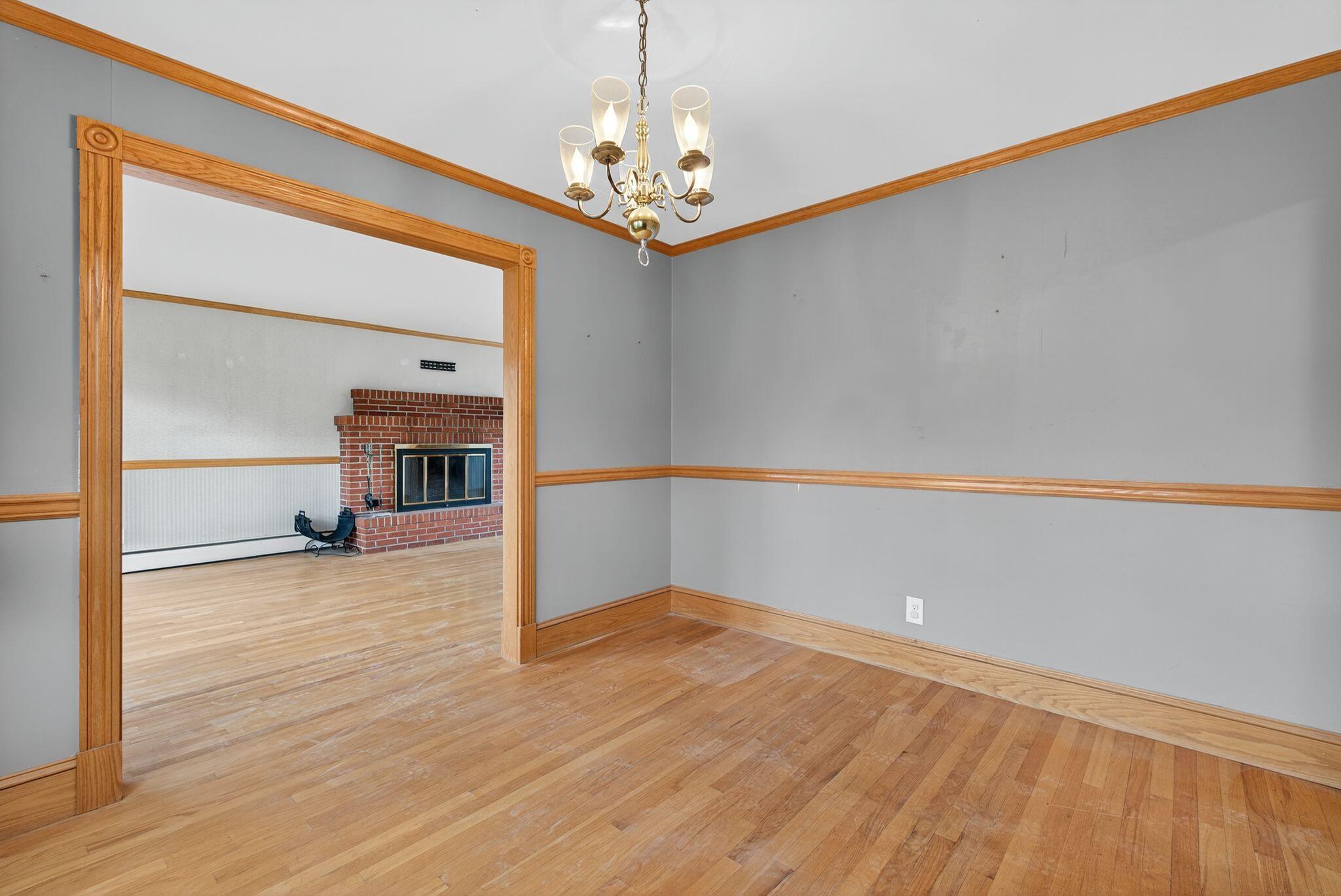 40 Robinson Gardens Lewiston ME 04240