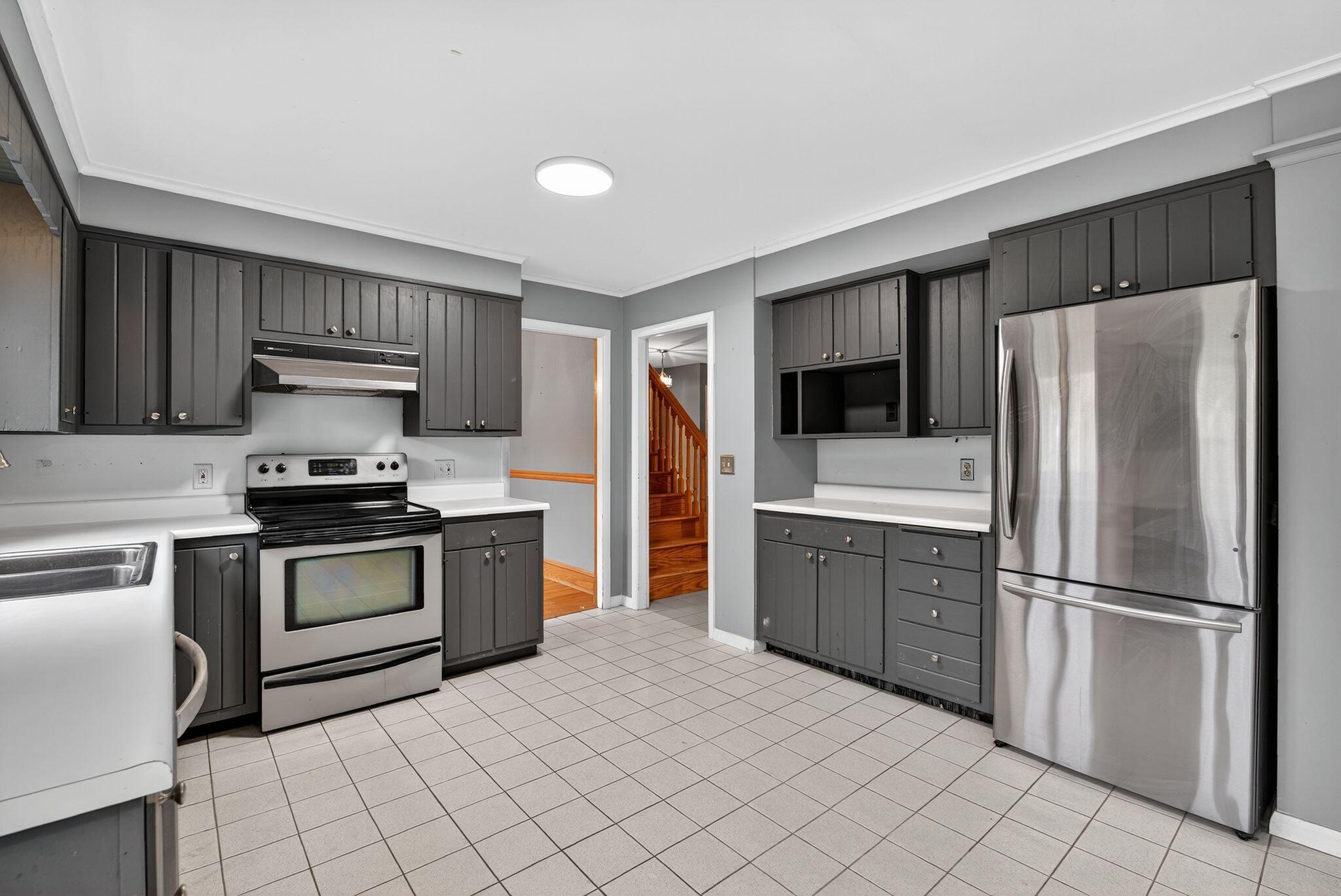 40 Robinson Gardens Lewiston ME 04240