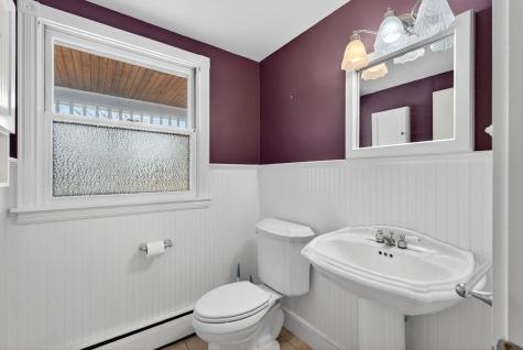 40 Robinson Gardens Lewiston ME 04240