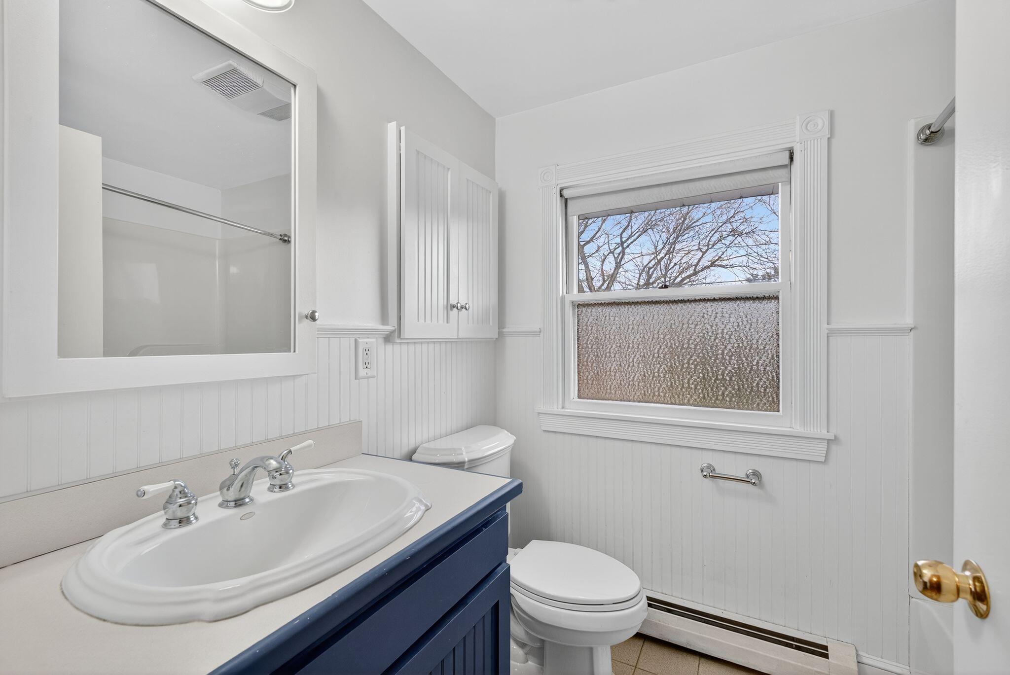 40 Robinson Gardens Lewiston ME 04240