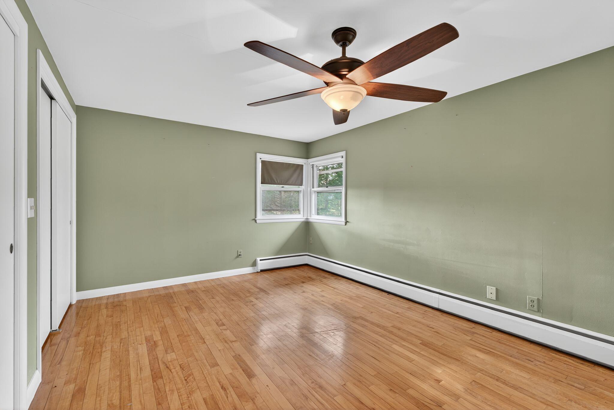 40 Robinson Gardens Lewiston ME 04240