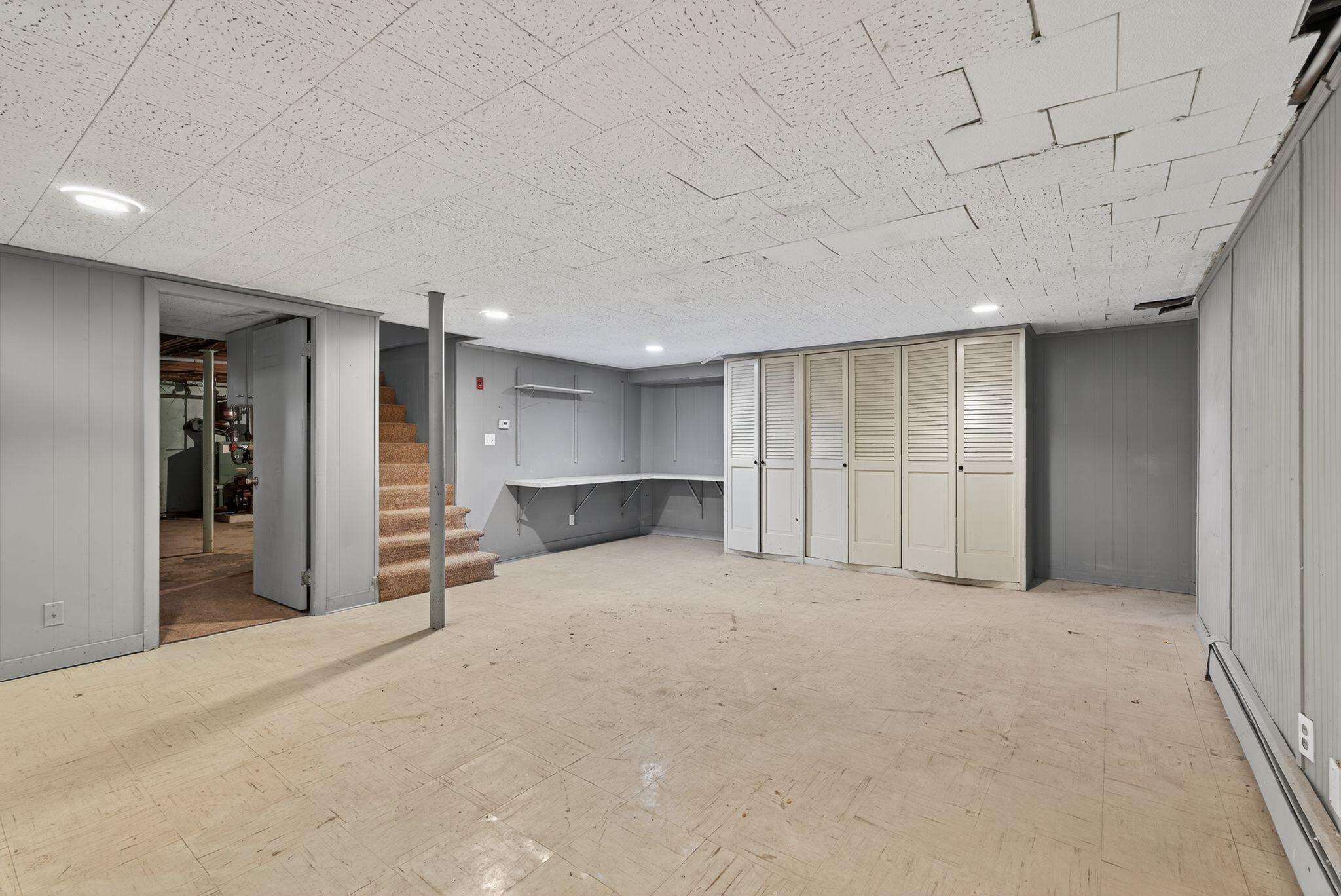 40 Robinson Gardens Lewiston ME 04240