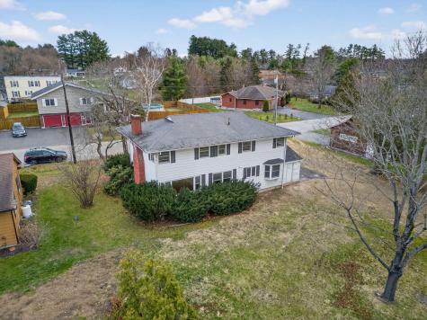 40 Robinson Gardens Lewiston ME 04240