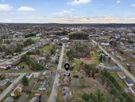 40 Robinson Gardens Lewiston ME 04240