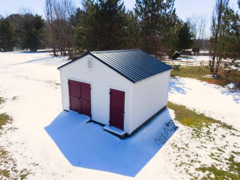 601 Moosehead Trail Newport ME 04953