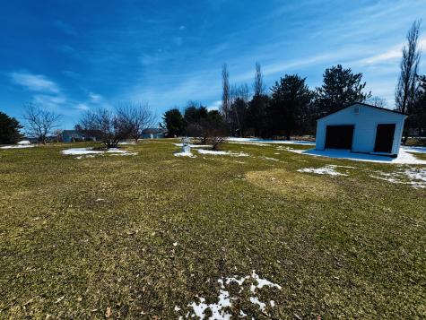 601 Moosehead Trail Newport ME 04953