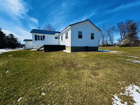 601 Moosehead Trail Newport ME 04953