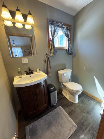 601 Moosehead Trail Newport ME 04953