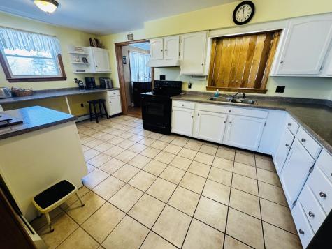 601 Moosehead Trail Newport ME 04953