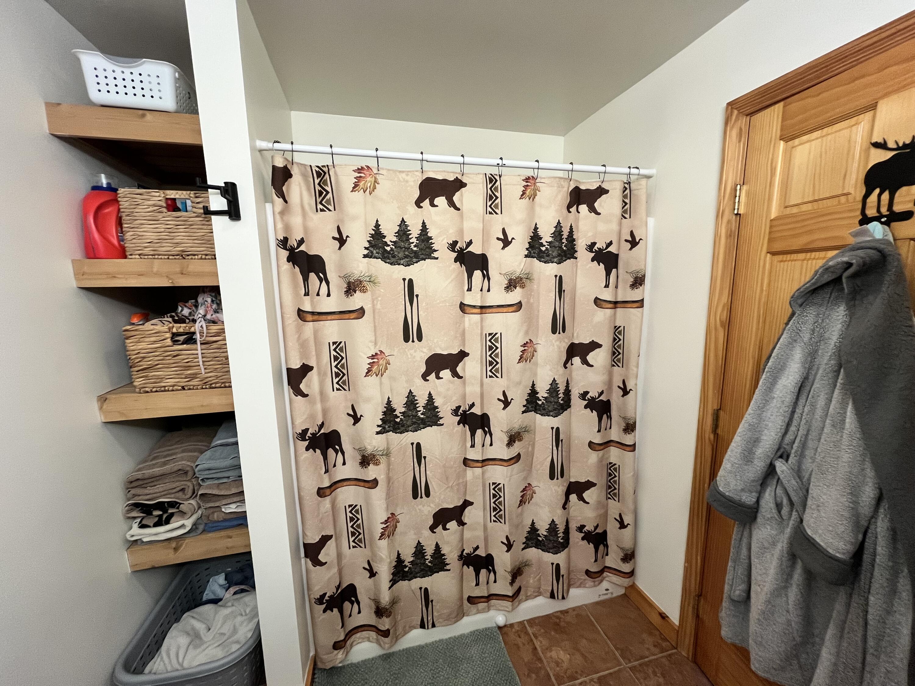 28 Jipson Drive Lincoln ME 04457