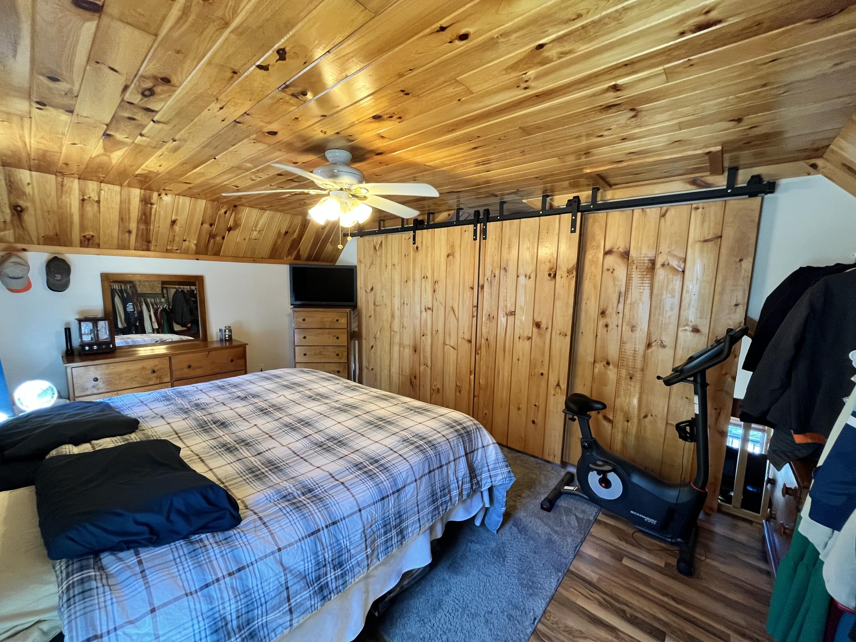28 Jipson Drive Lincoln ME 04457