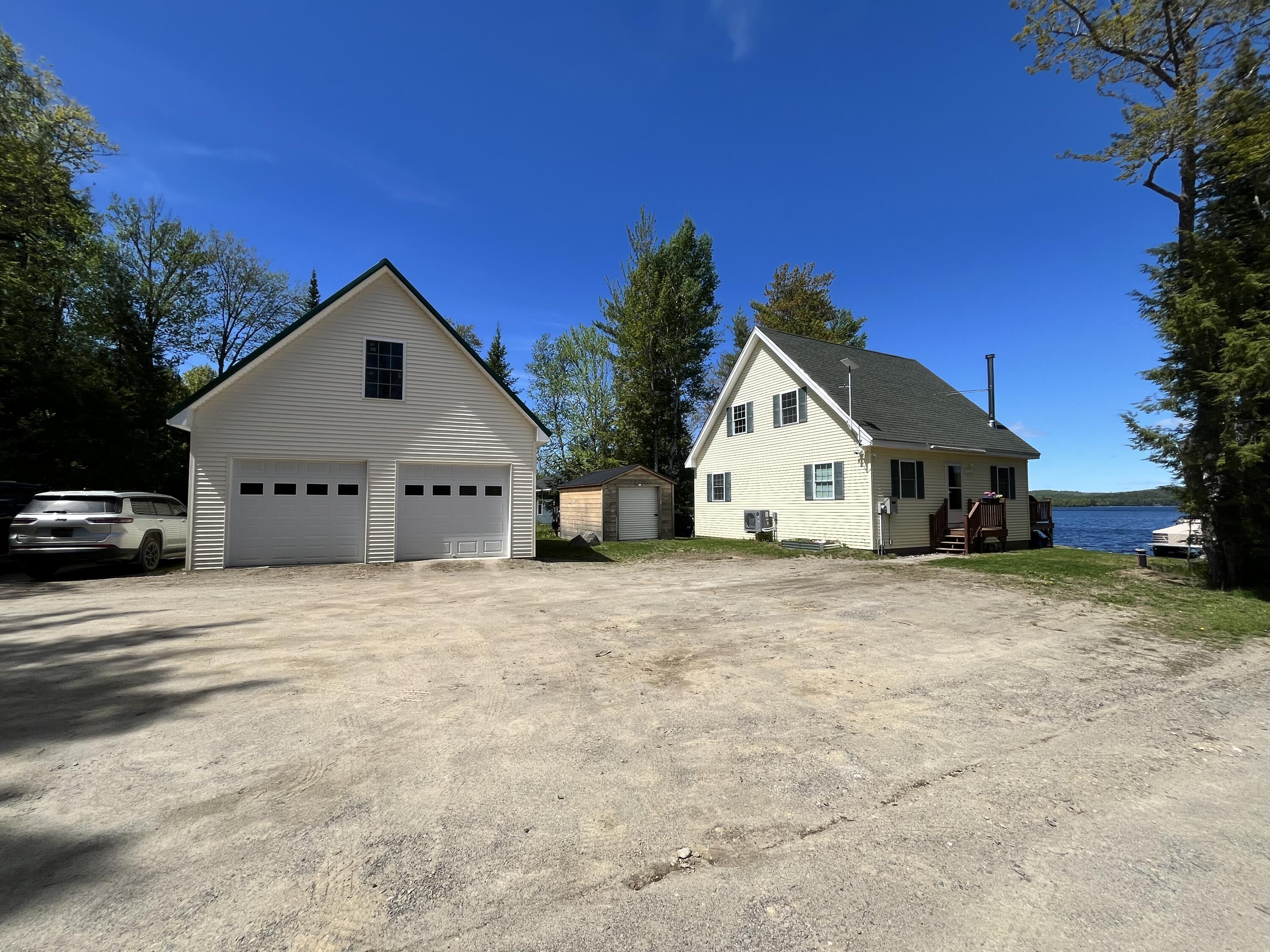 28 Jipson Drive Lincoln ME 04457