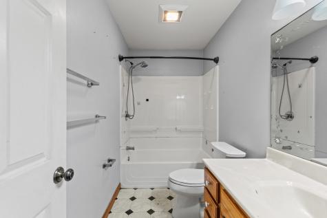 373 Pond Road Lewiston ME 04240