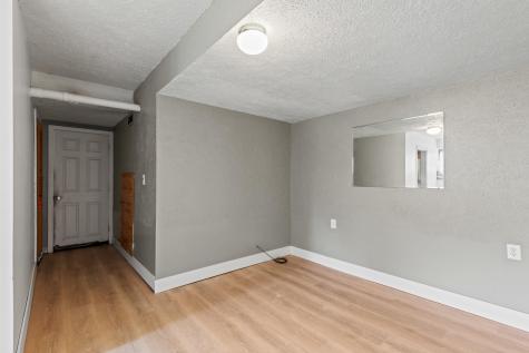 373 Pond Road Lewiston ME 04240