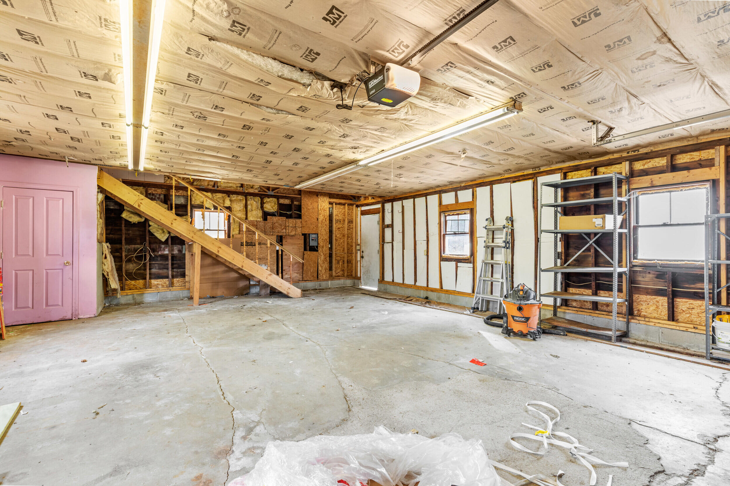 373 Pond Road Lewiston ME 04240