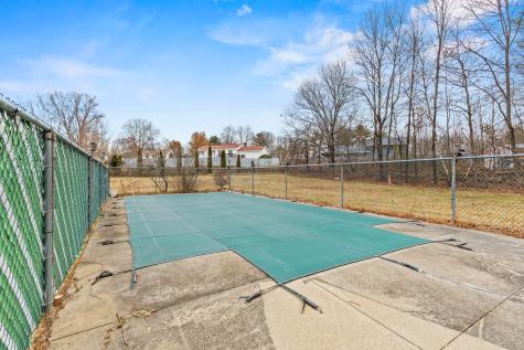 373 Pond Road Lewiston ME 04240