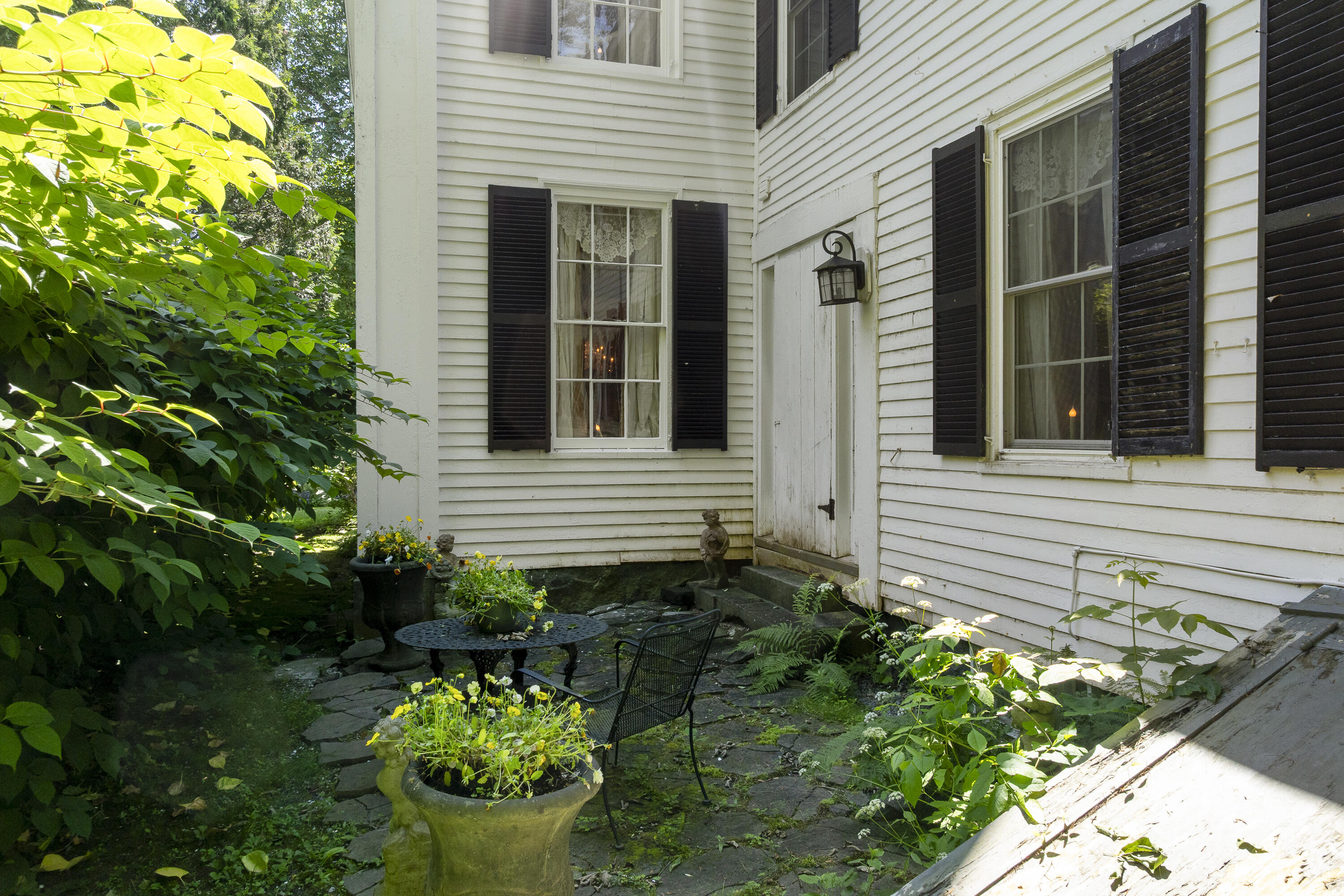 18 High Street Wiscasset ME 04578