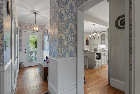 18 High Street Wiscasset ME 04578