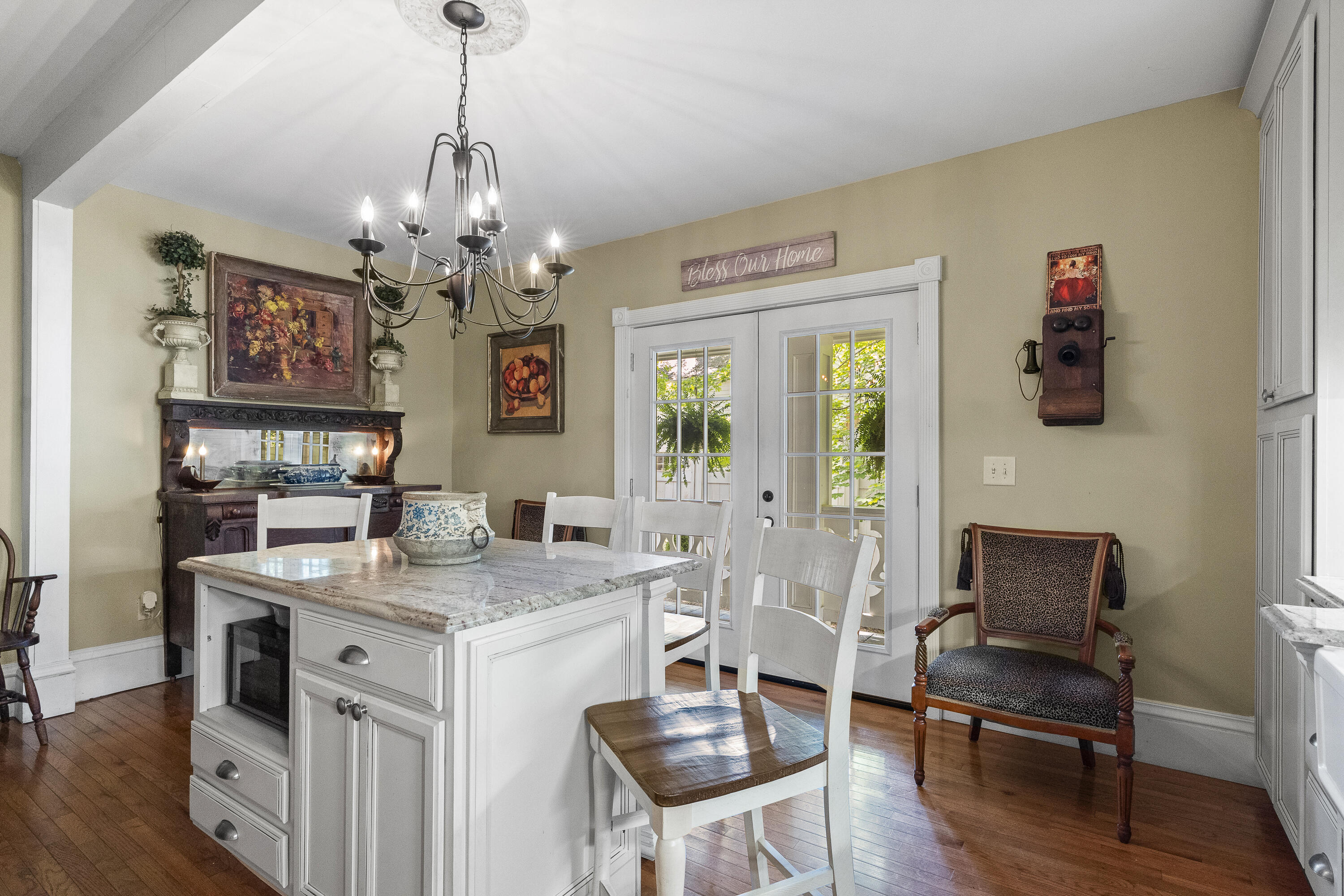 18 High Street Wiscasset ME 04578