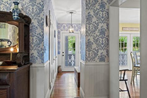 18 High Street Wiscasset ME 04578