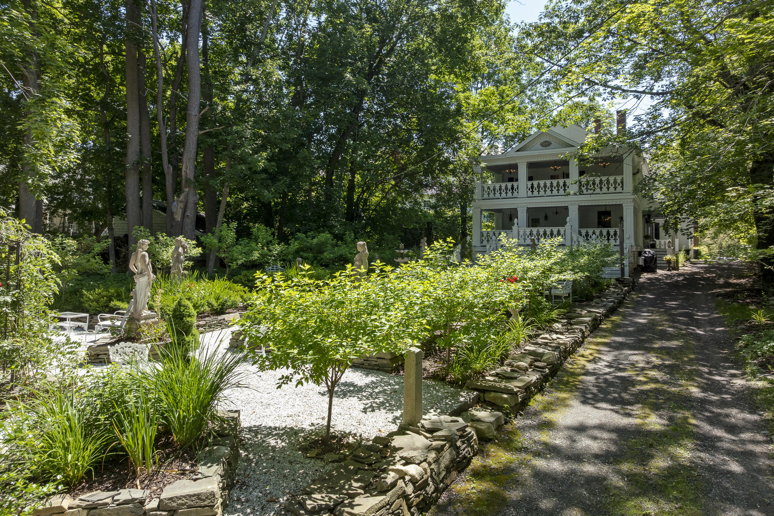 18 High Street Wiscasset ME 04578