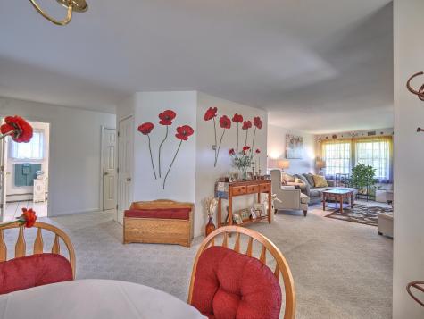 19 Schooner Drive Rockland ME 04841