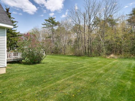 19 Schooner Drive Rockland ME 04841