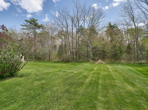 19 Schooner Drive Rockland ME 04841