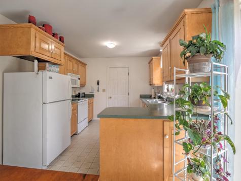 19 Schooner Drive Rockland ME 04841