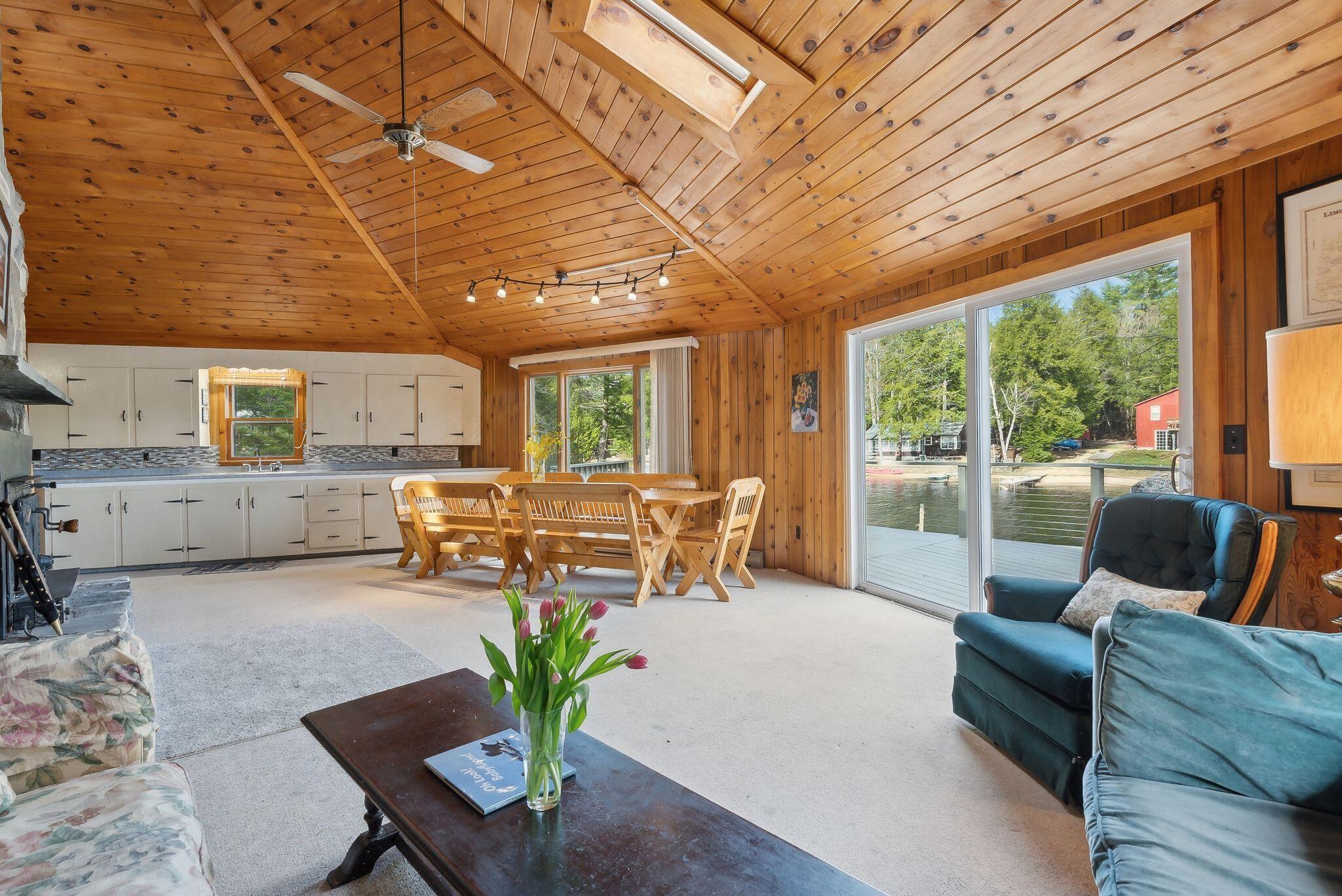 17 Philpots Landing Limerick ME 04048