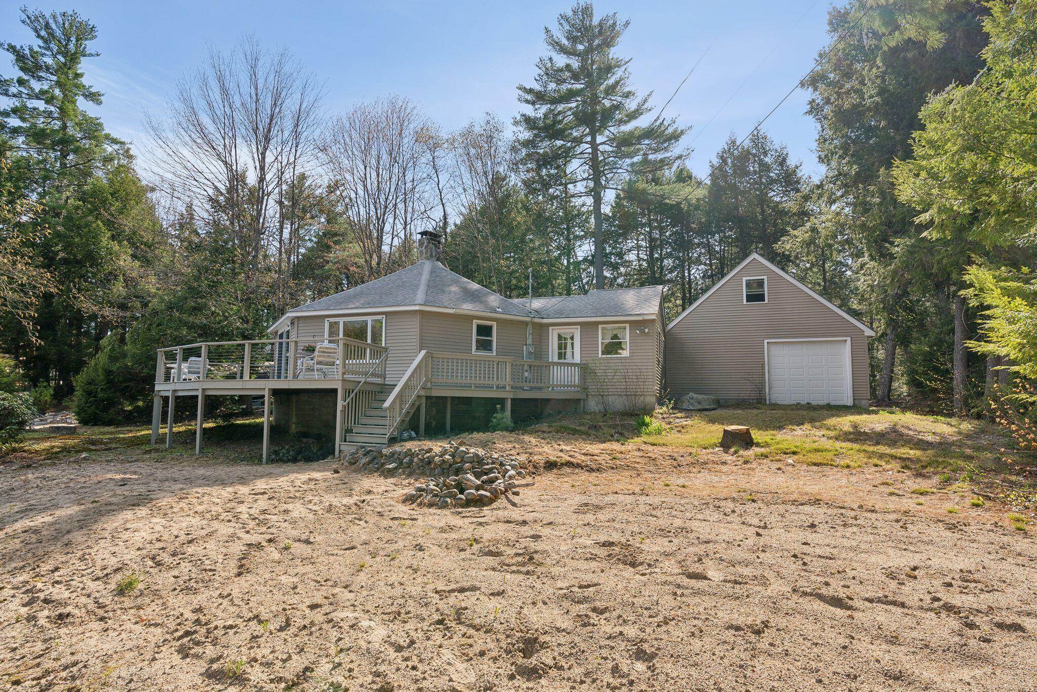 17 Philpots Landing Limerick ME 04048