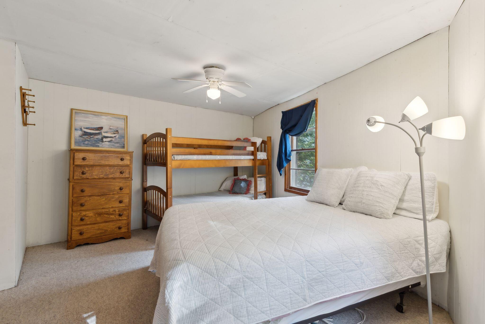 17 Philpots Landing Limerick ME 04048