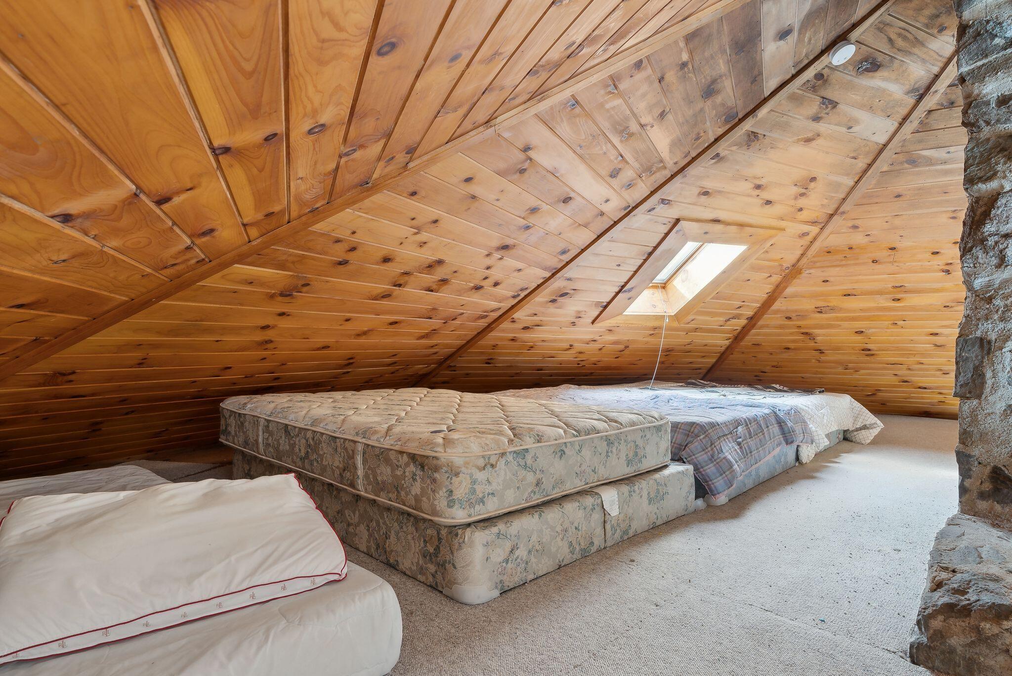 17 Philpots Landing Limerick ME 04048