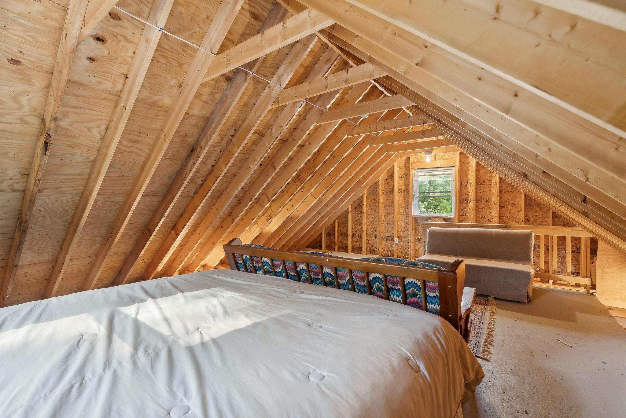 17 Philpots Landing Limerick ME 04048