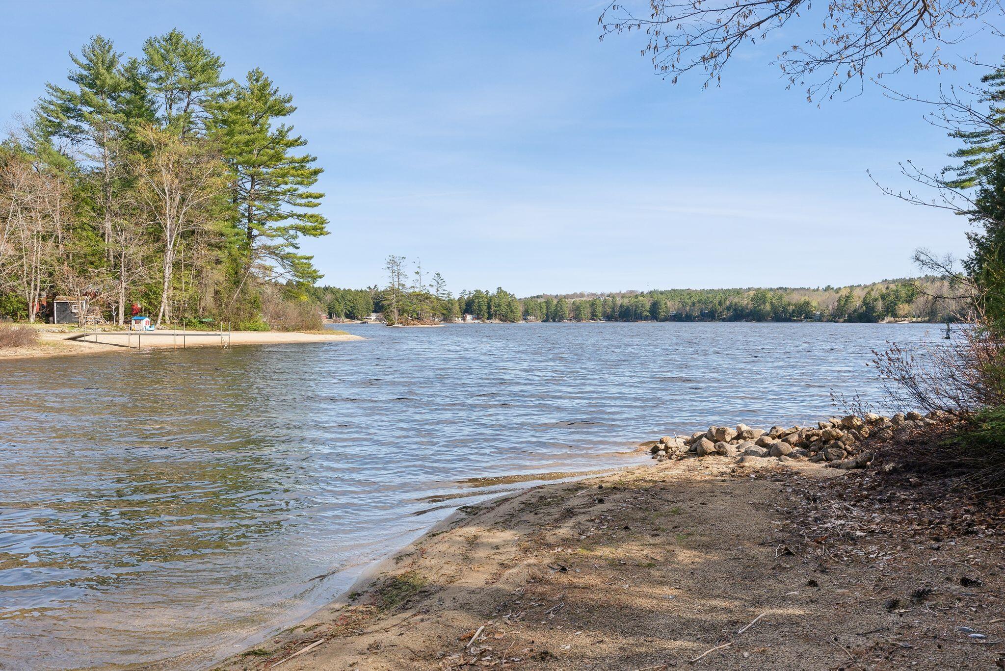 17 Philpots Landing Limerick ME 04048