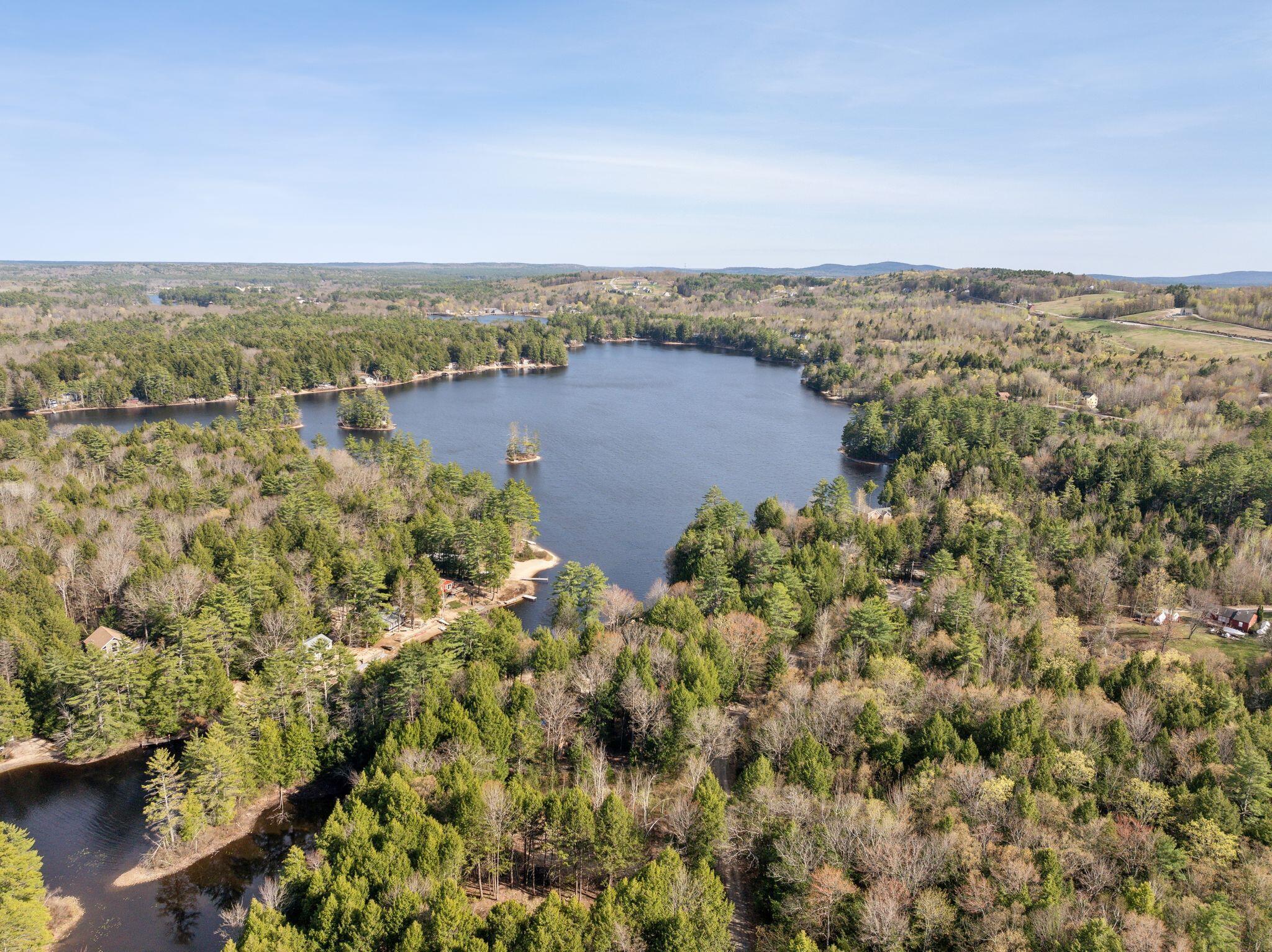 17 Philpots Landing Limerick ME 04048